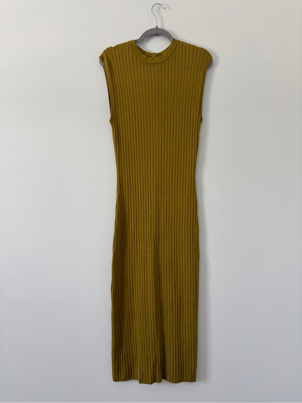 Modern Citizen Sleeveless Button Down Back Ribbed Viscose Midi Dress Olive Green